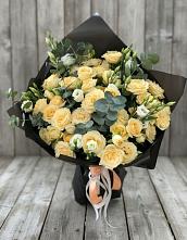 Букет цветов из:  Розы и Лизиантусы #REPLACE_PRED# Новосергиевской