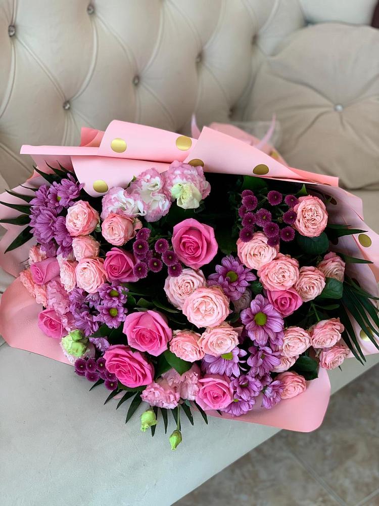 Букет цветов из: Хризантемы, Розы и Лизиантусы в Новосергиевской