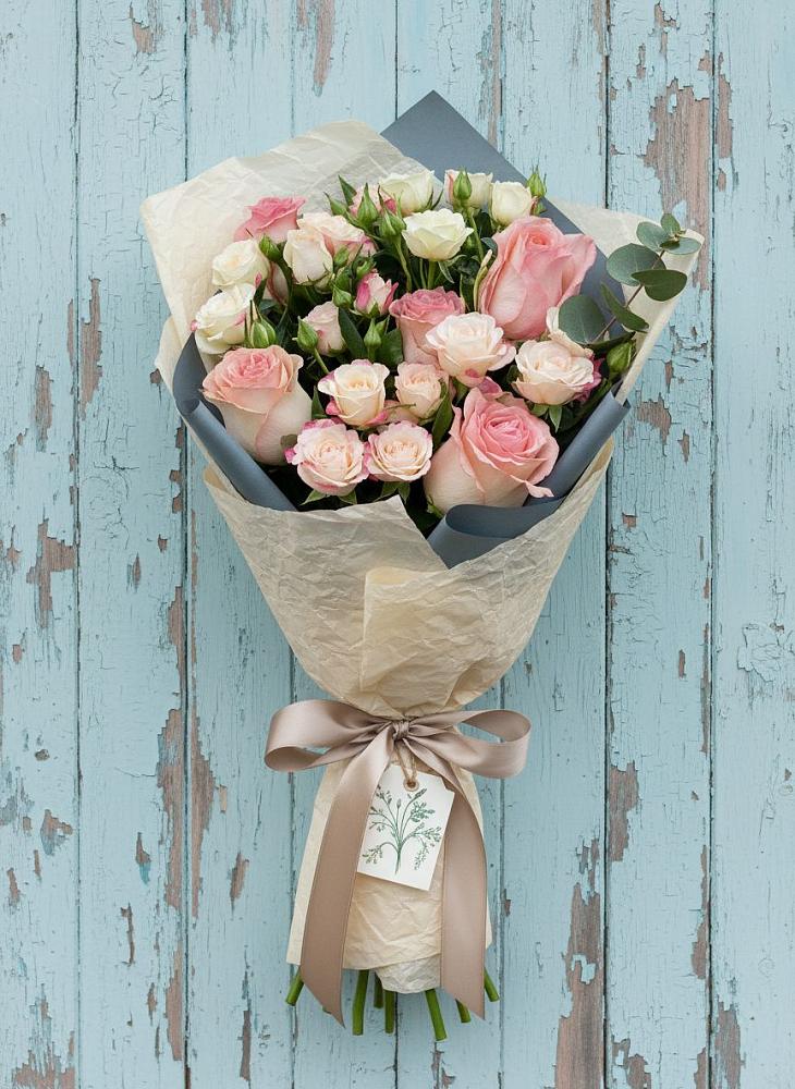 Букет цветов из: Розы в Новосергиевской