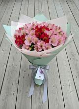 Букет цветов из:  Альстромерии в Новосергиевской