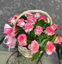 Цветочная композиция из Розы в корзине #REPLACE_PRED# Новосергиевской