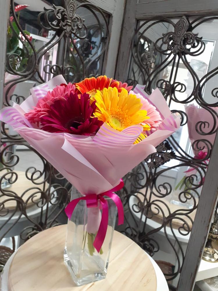 Букет цветов из: Герберы в Новосергиевской