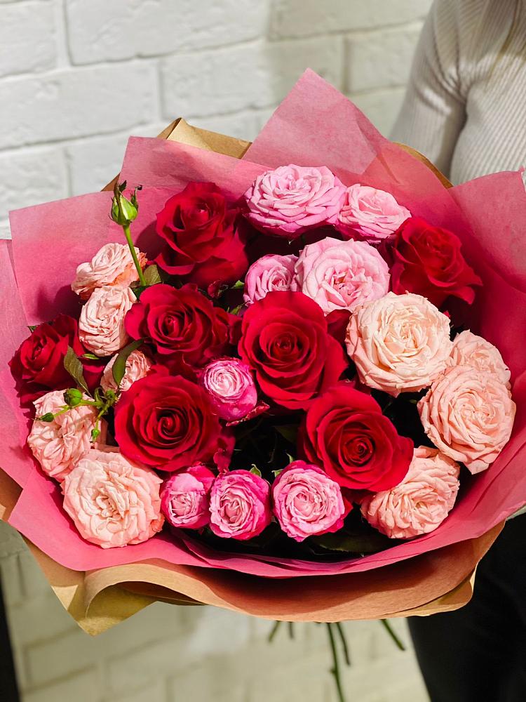 Букет цветов из: Розы в Новосергиевской