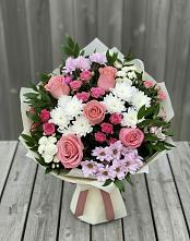 Букет цветов из:  Альстромерии, Гвоздики, Розы и Хризантемы в Новосергиевской