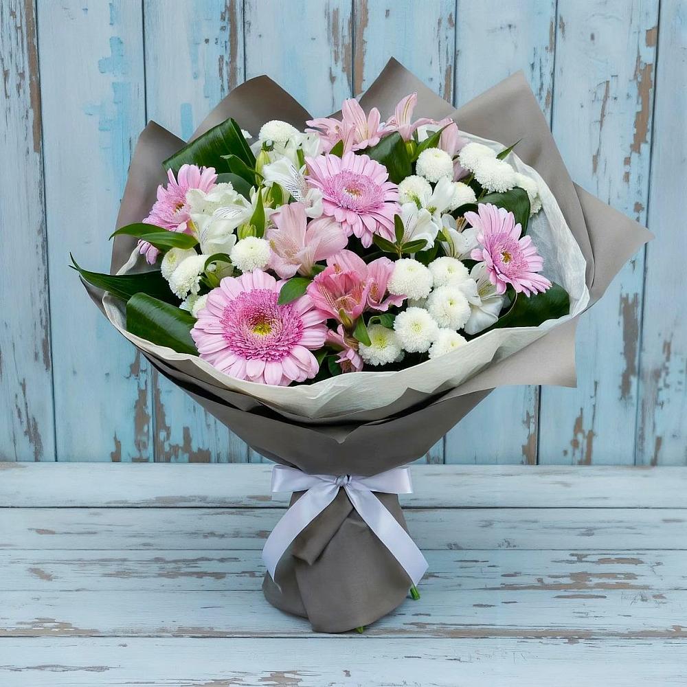 Букет цветов из: Герберы, Альстромерии и Хризантемы в Новосергиевской