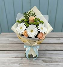 Букет цветов из:  Герберы, Розы и Хризантемы в Новосергиевской