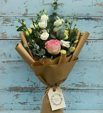 Букет цветов из:  Розы и Лизиантусы #REPLACE_PRED# Новосергиевской